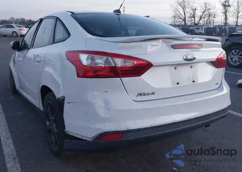 2012 Ford Focus Sel z USA, uszkodzony, nr VIN 1FAHP3H27CL420319